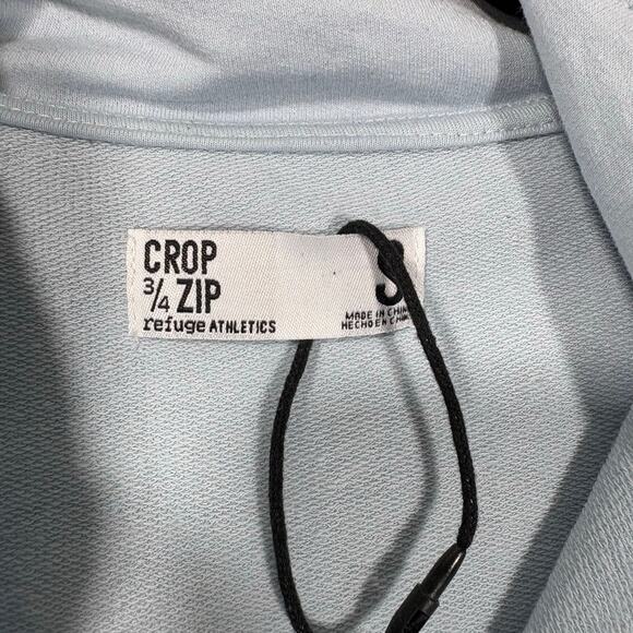 Refuge Athletics Women's Pale Blue Crop 3/4 Zip Sweatshirt - Small - Athleisure - Picture 4 of 6